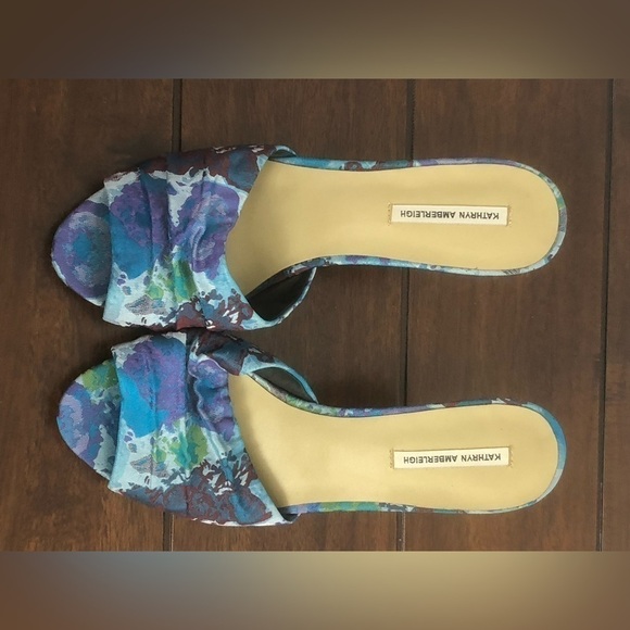 KATHRYN AMBERLEIGH HAND MADE Y2K old money classic BLUE HEELED SANDALS SIZE 6M - Picture 3 of 5